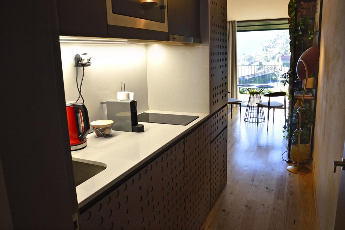 Casas De Pousadouro Baião Esterno foto